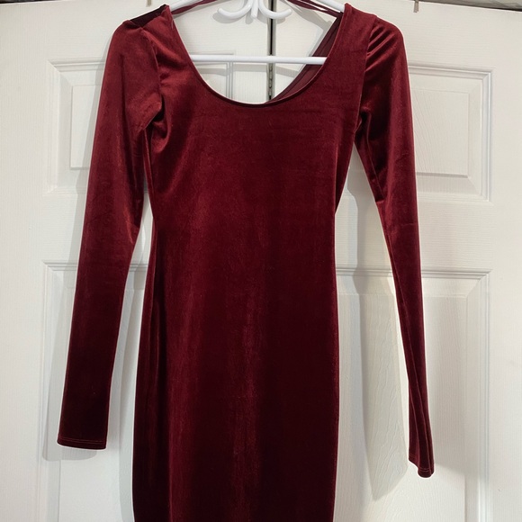 Garage red velvet dress - Picture 1 of 2